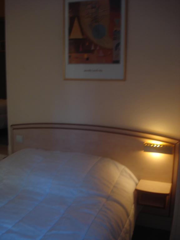 Le Terminus Hotell Tarascon Exteriör bild